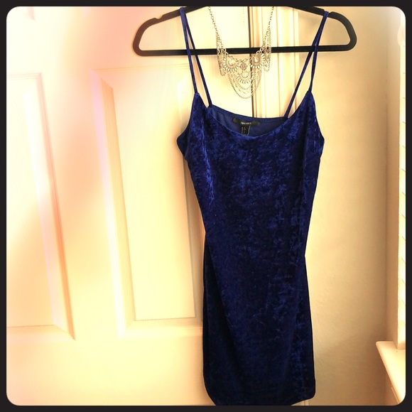 Forever 21 Dresses & Skirts - Forever 21 Crushed Velvet Sapphire Dress